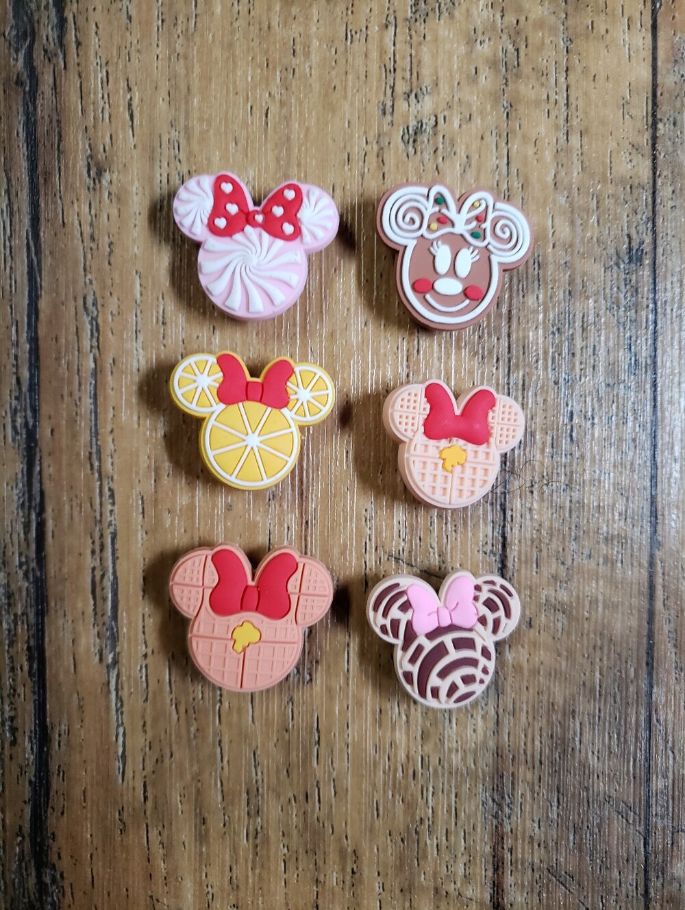 Assorted Minnie Ear Foodie Shoe Charms